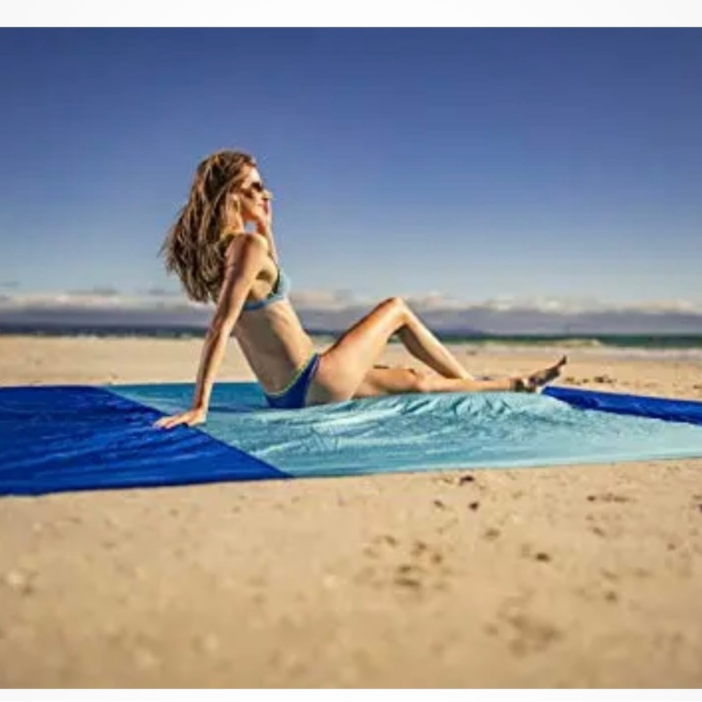 Wekapo Sand Proof Beach Blanket